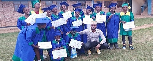 Grade 6 finalists with their class teacher